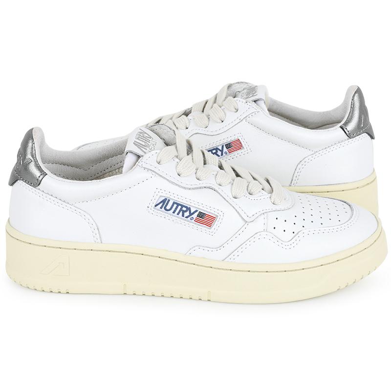 AUTRY Women’s Medalist Leather Sneakers Silver Tab Low-Top AULW LL05