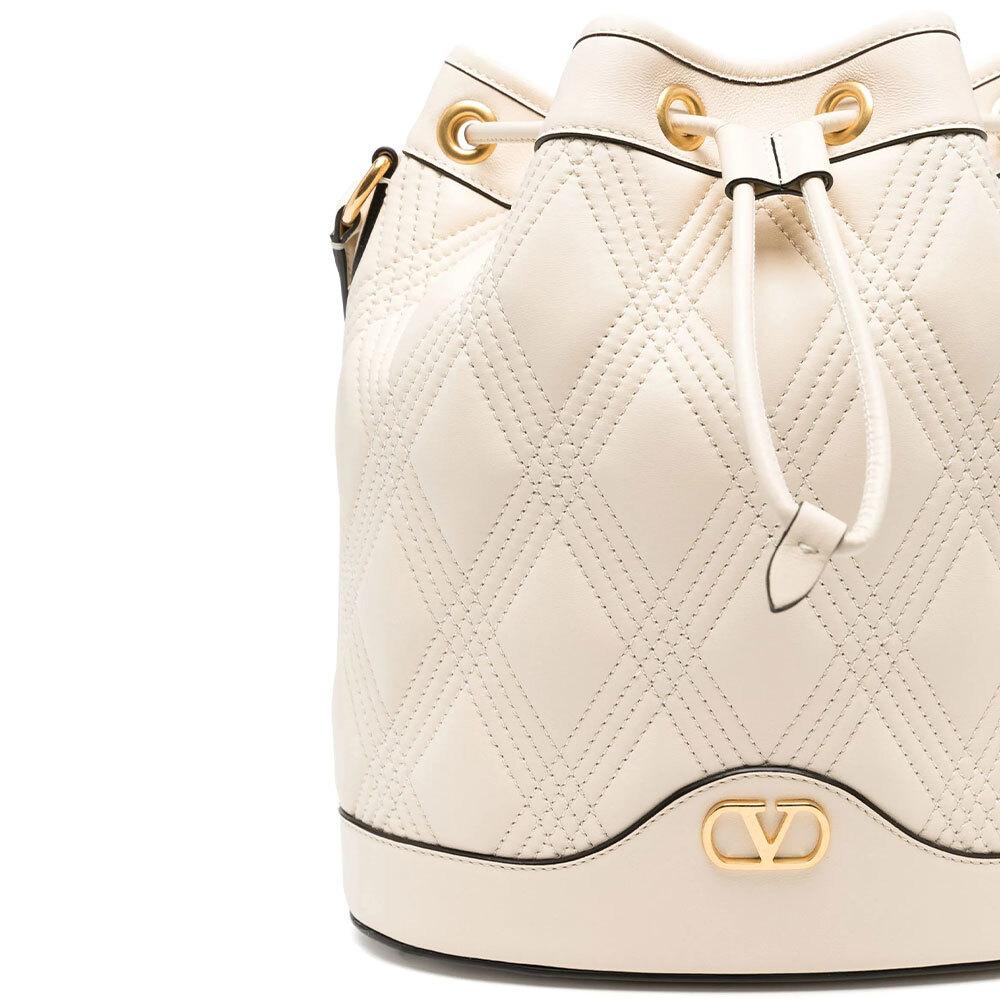 VALENTINO Quilted Bucket Shoulder Bag for Women 6W2B0R01 MIC REN