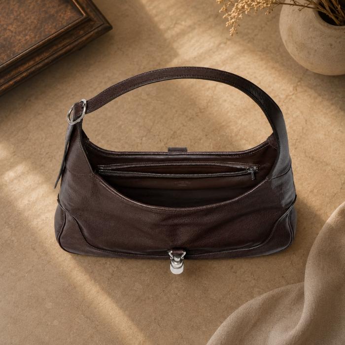 GUCCI Jackie 1961 Medium Shoulder Bag Brown Leather