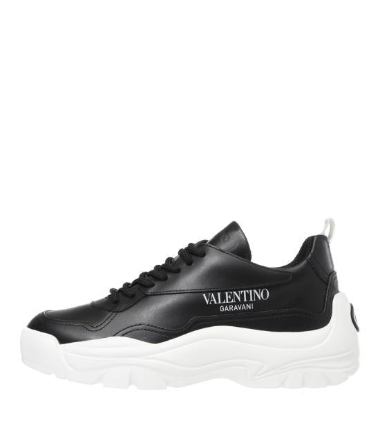 VALENTINO Garavani Black Leather Low-Top Sneakers 3W0S0K55 AEQ 0NI
