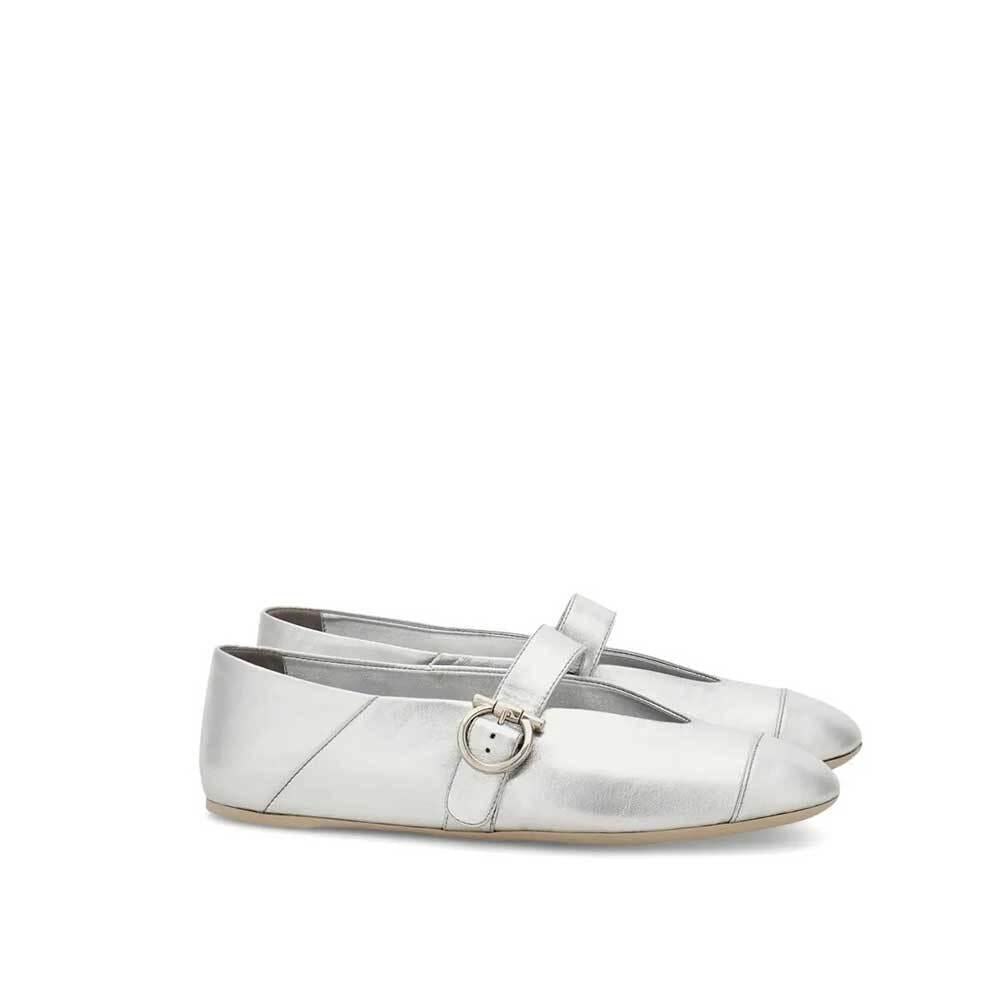 Ferragamo Gancini Leather Ballet Flats Women 01J947 782667