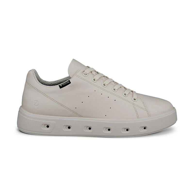 ecco Street 720 Women’s Low-Top Sneakers
