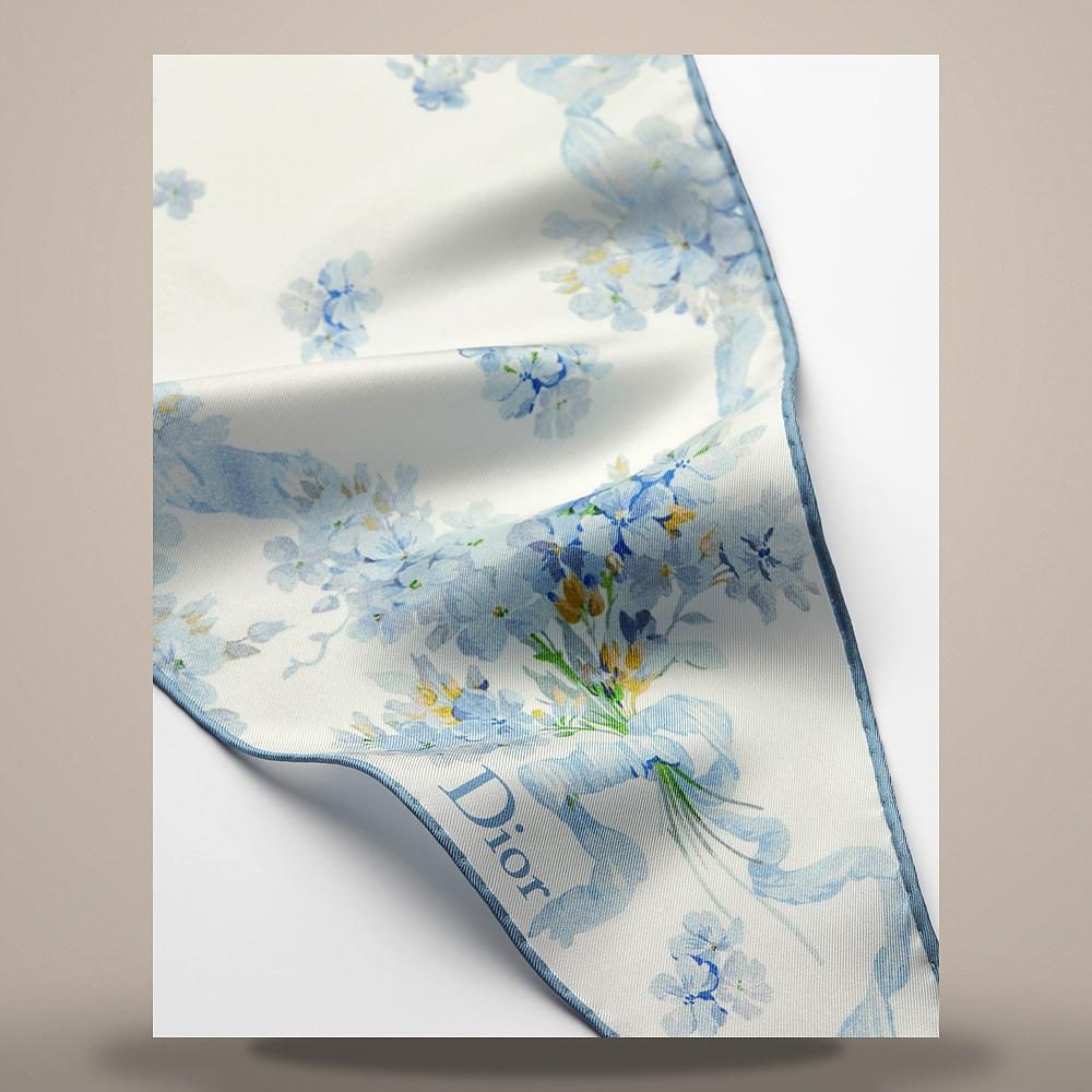 DIOR Lilac Bouquet Diamond Silk Twill Scarf White Blue 64TD101S6129 C516