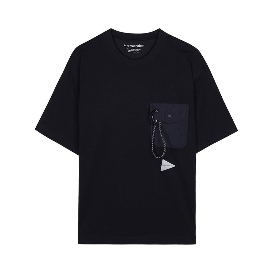 and wander Men’s Pocket T-Shirt White Cotton Short Sleeve 574698 4075