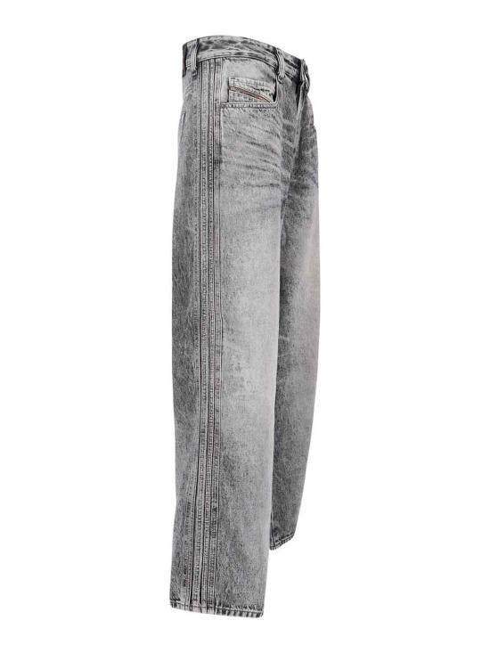 DIESEL Relaxed Fit 1997 D-Enim Denim Jeans for Wo A20242 09P11 02 LIGHT GREY DOM