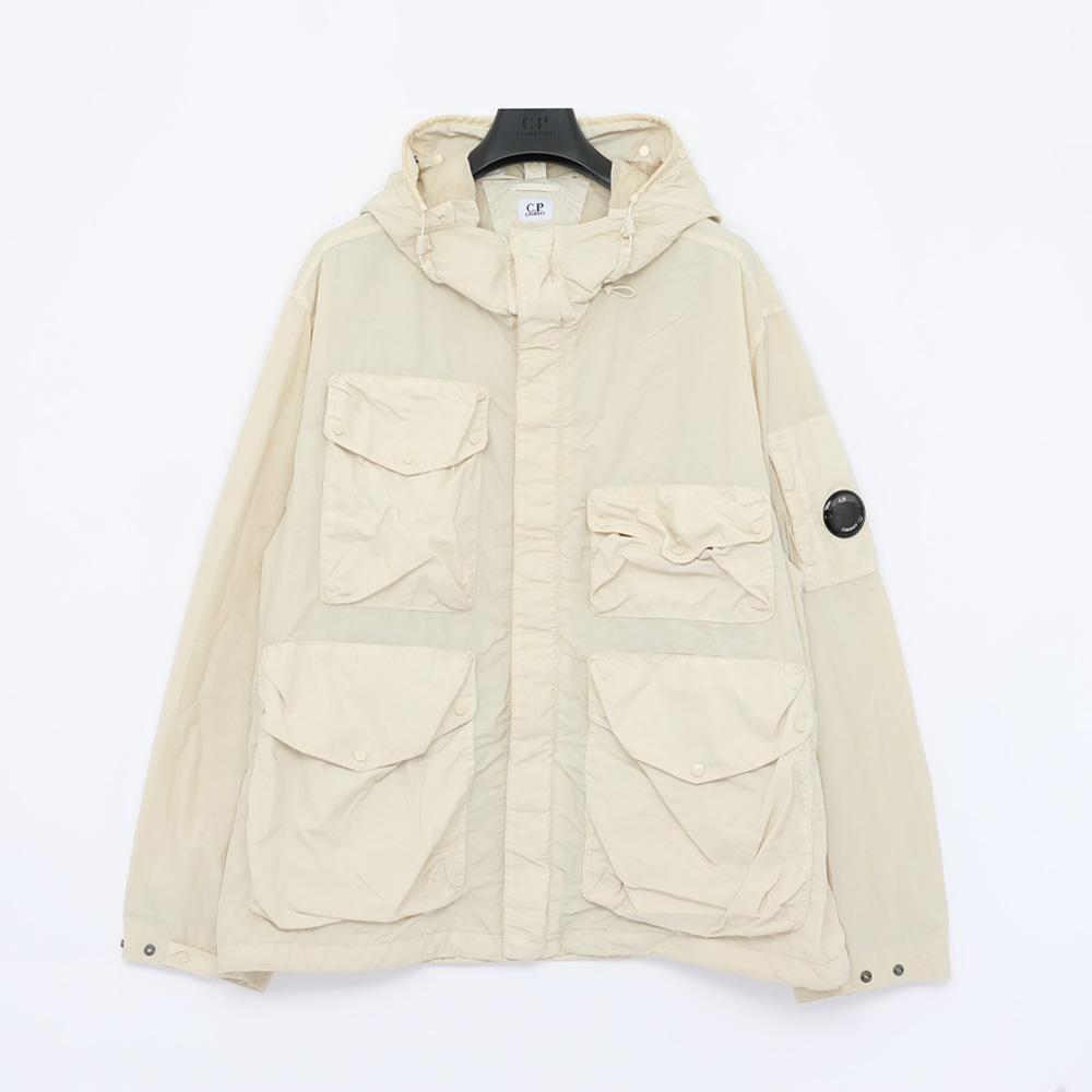 CP Company Lens Logo Flat Nylon Hooded Men's Jacket 20CMOW013A 005991G 114