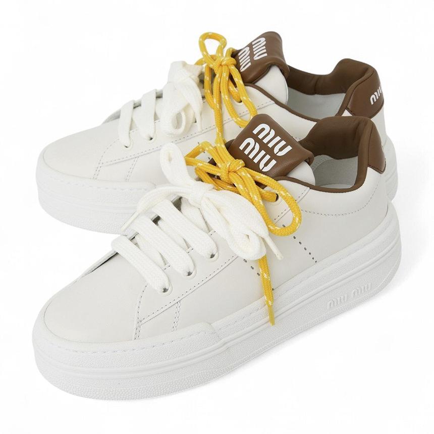 Miu Miu Women’s Low-Top Sneakers White Leather