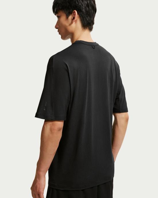 Nike Short Sleeve T-Shirt for Men IQ8274 010 DOM