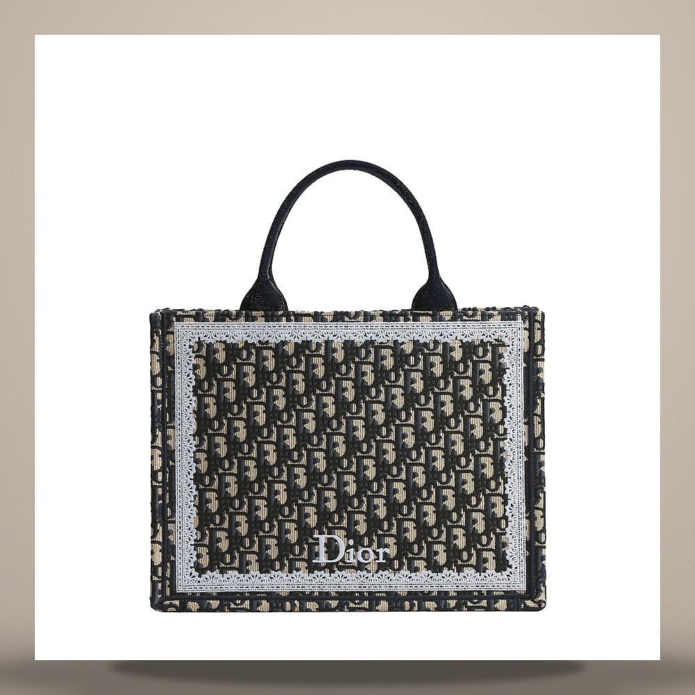 DIOR Blue Oblique Embroidered Book Tote Strap Bag Medium White La M1354PEHT M928