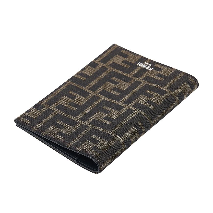 FENDI Selleria Leather Men's Passport Wallet