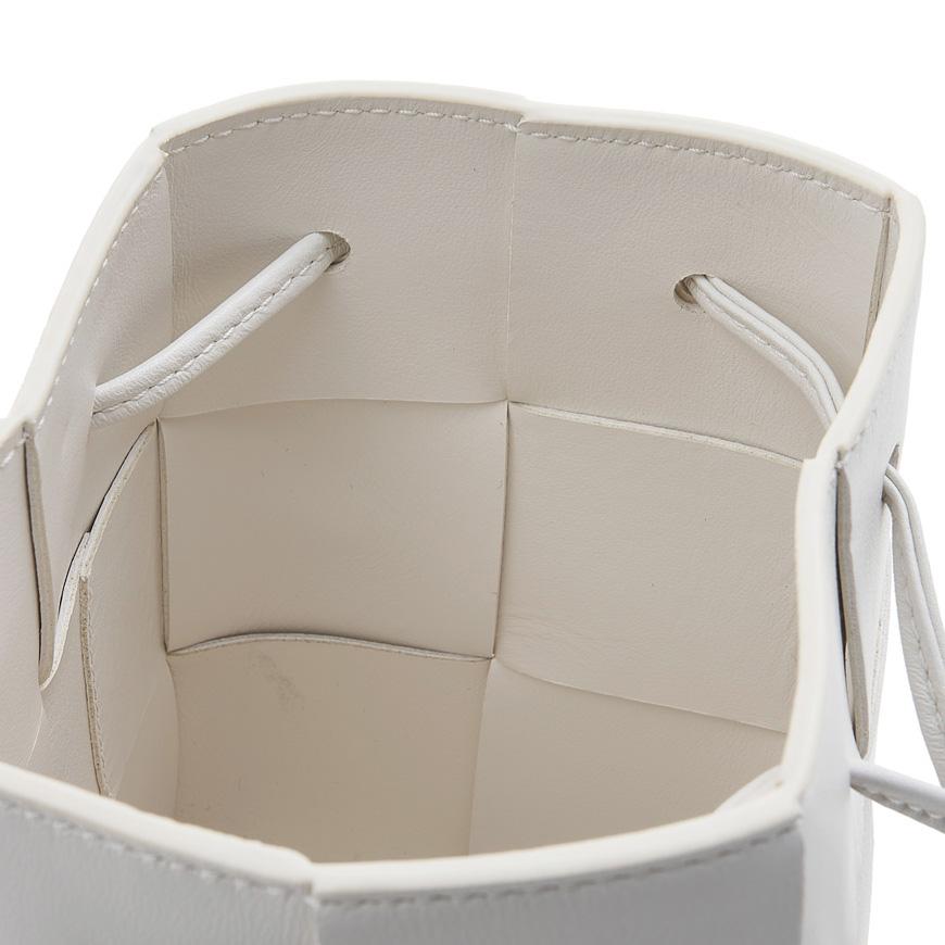 Bottega Veneta Cassette Mini Bucket Crossbody Bag Black Leather