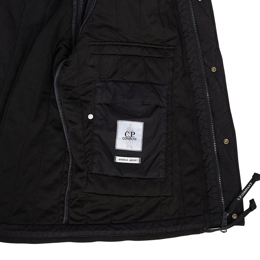 CP Company Men’s Padded Down Jacket 19CMOW081A 110437G 999