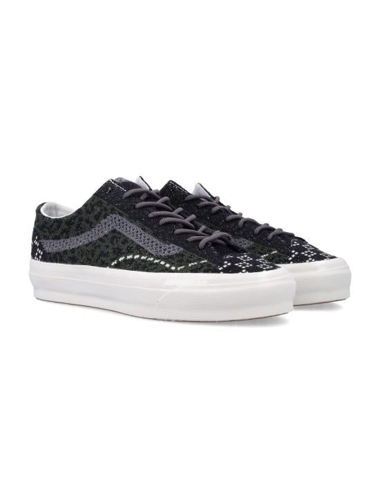 Vans Classic Low-Top Sneakers for Men VN000EFKEMU1 DOM