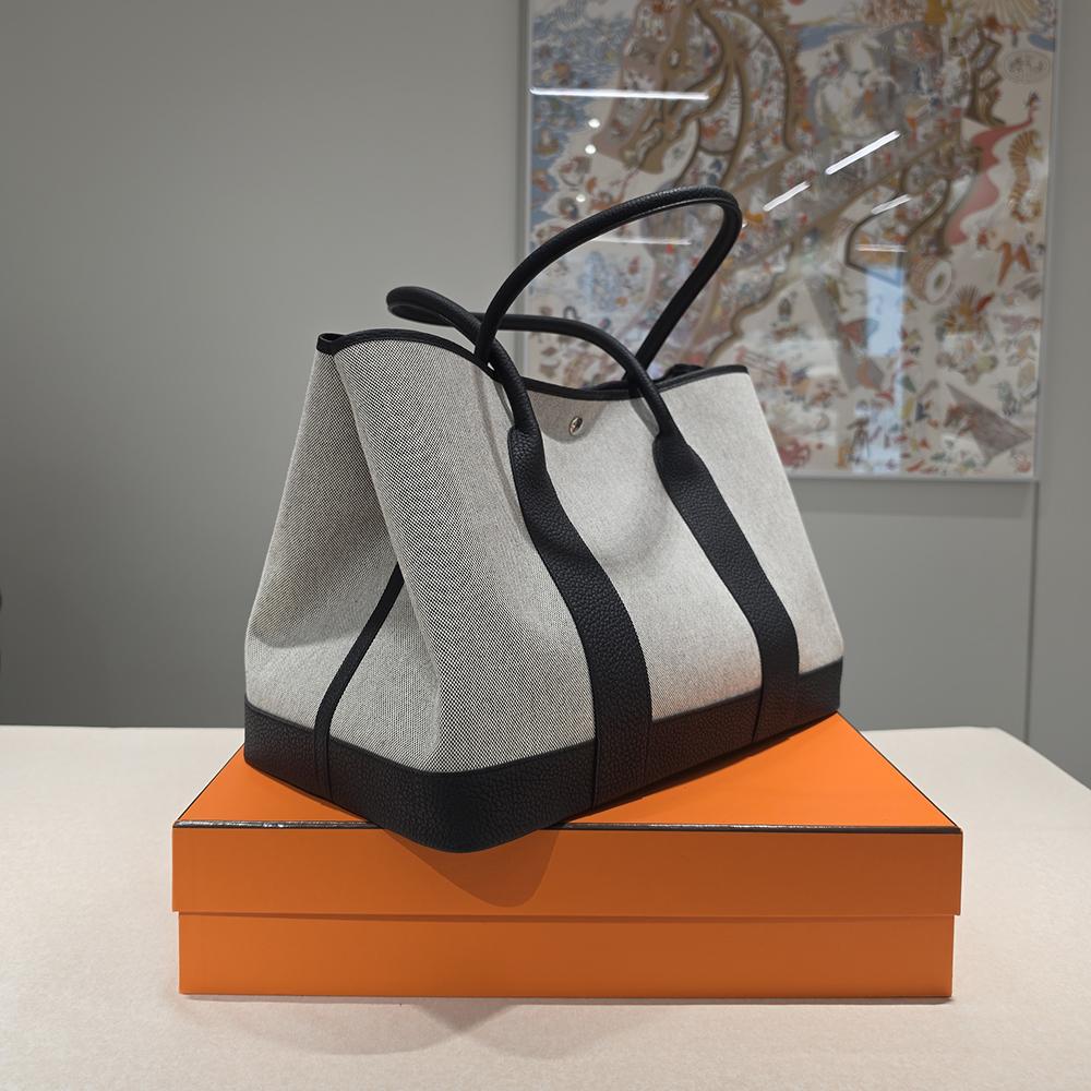HERMES 127401484