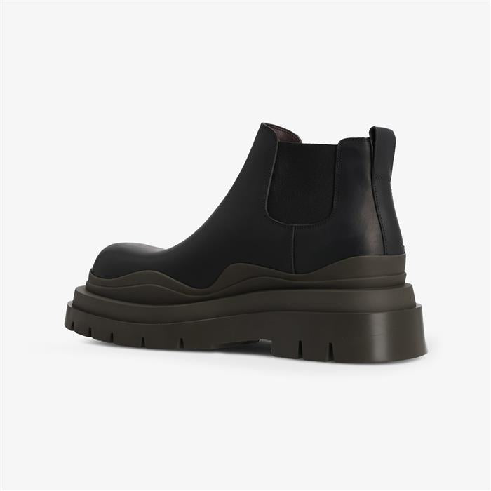 Bottega Veneta Tire Ankle Chelsea Boots Men Black Leather