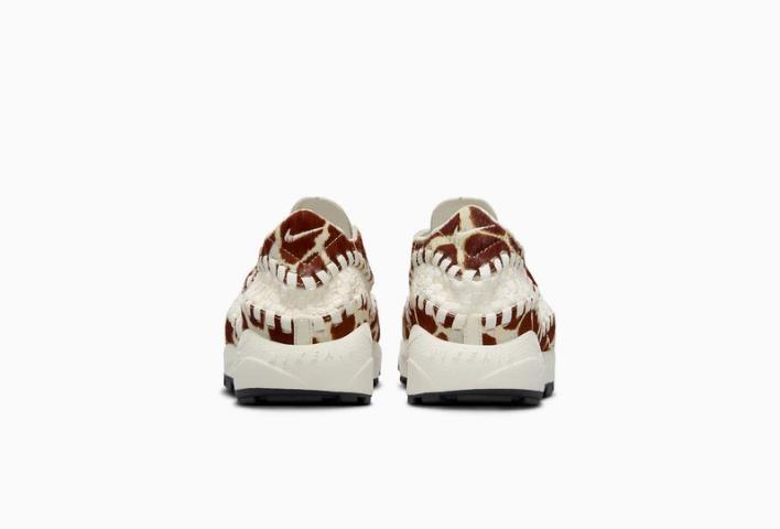 Nike Air Footscape Woven Cow Print Low-Top Sneakers Women’s FB1959 100