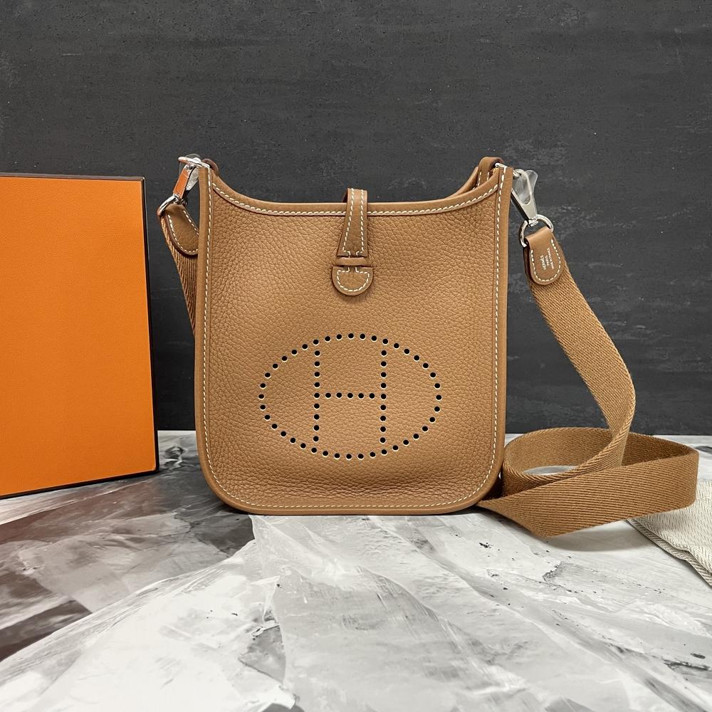 HERMES Evelyne Mini 16 Gold Clemence Leather Crossbody Bag Palladium Hardware