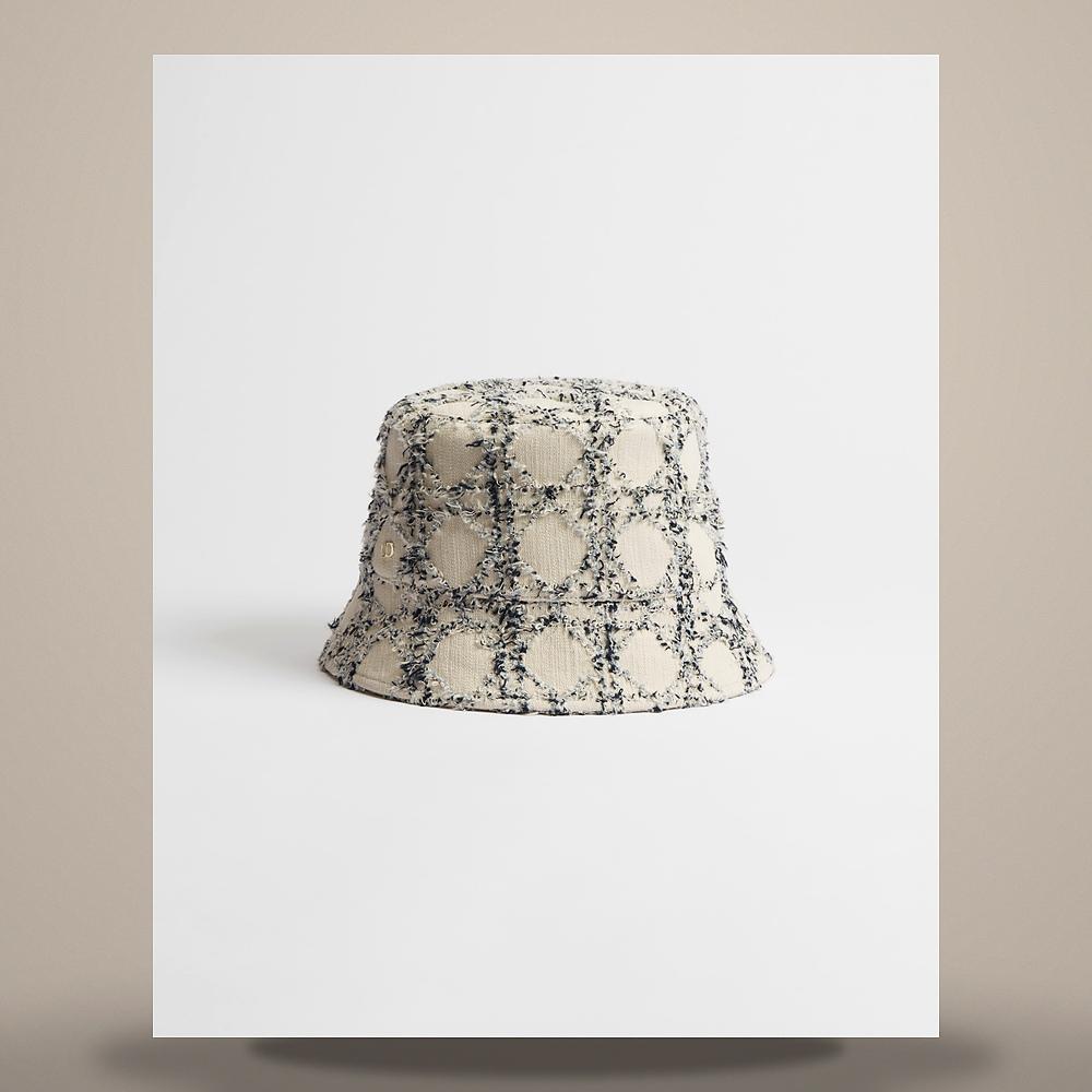 DIOR Cannage Teddy D Narrow Brim Bucket Hat White Blue Cotton CPB06225ADCN C001