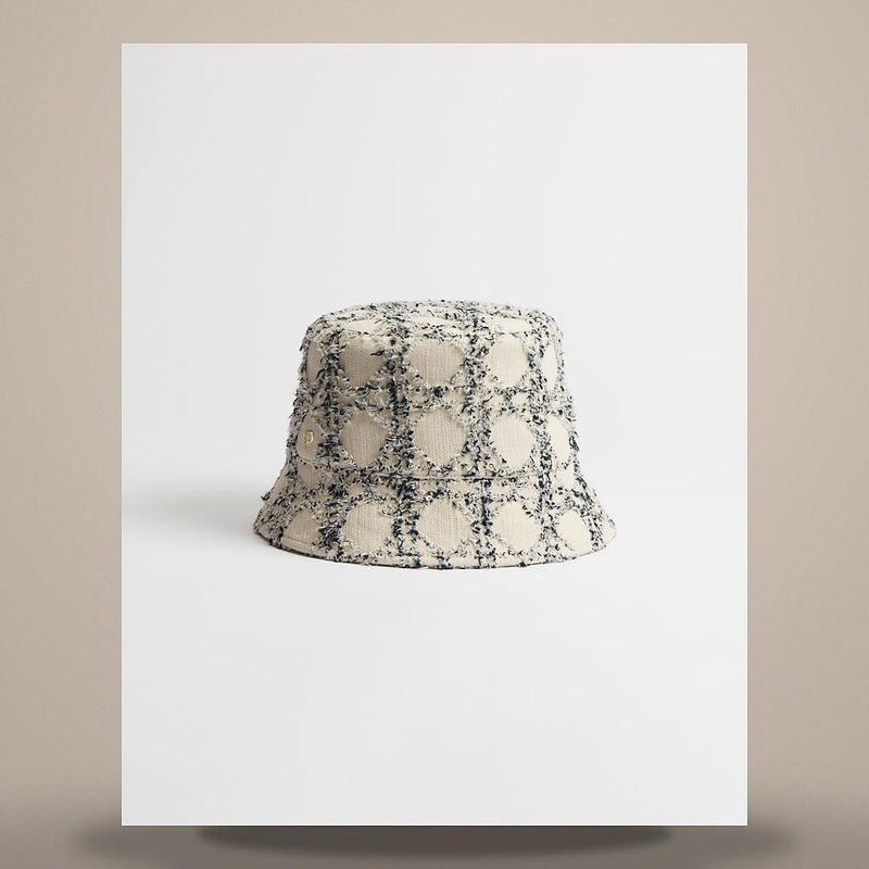 DIOR Cannage Teddy D Narrow Brim Bucket Hat White Blue Cotton CPB06225ADCN C001
