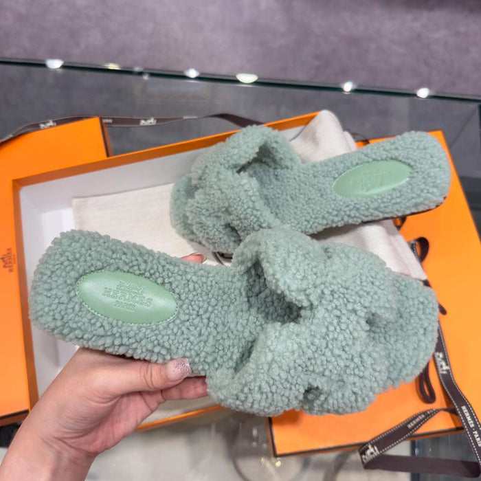 HERMES Shearling Woolskin Oran Sandals Mint Green Women’s