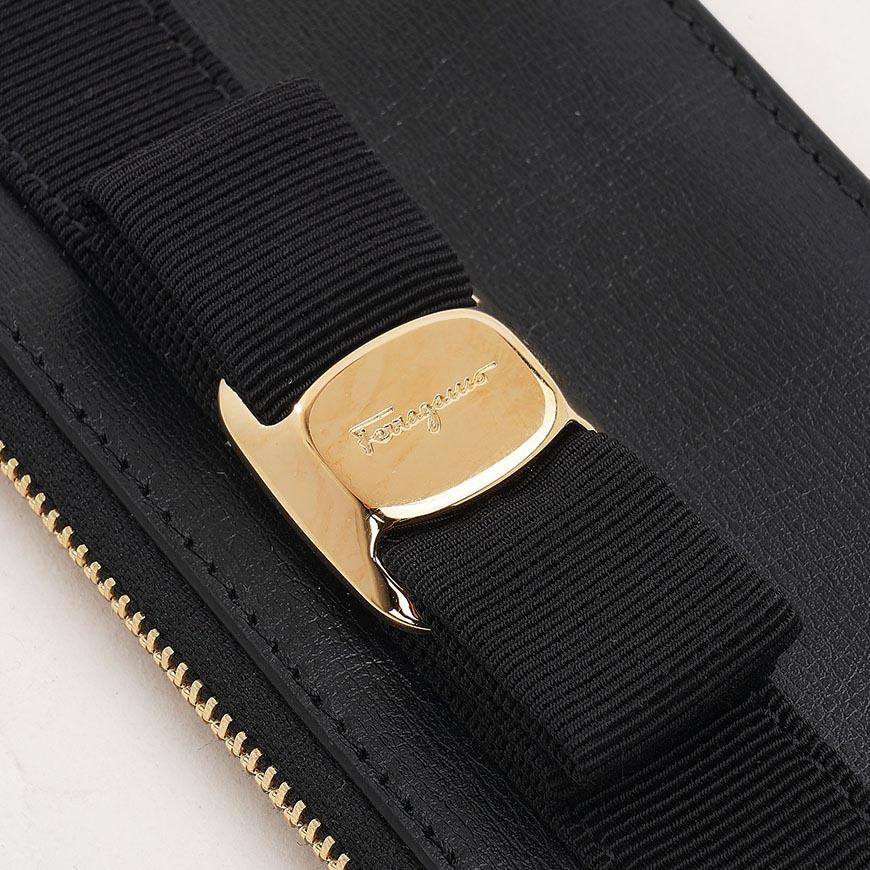 Ferragamo Vara Bow Leather Card Holder Black Women