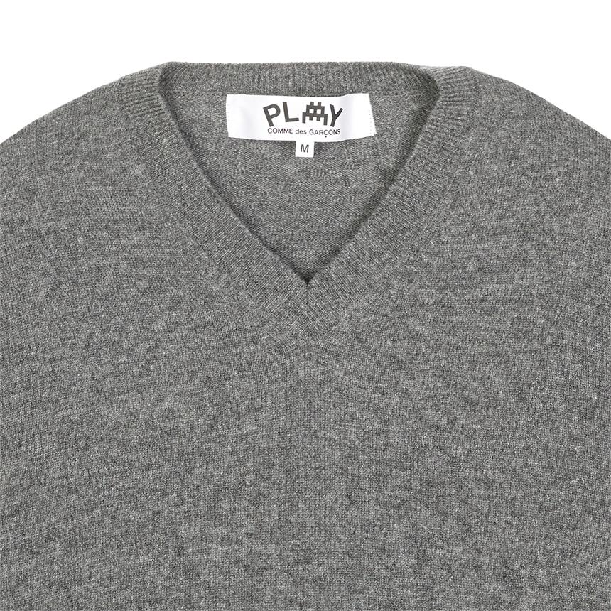 Comme des Garcons Double Wappen V-Neck Knit Sweater Unisex AZ N086 051 3