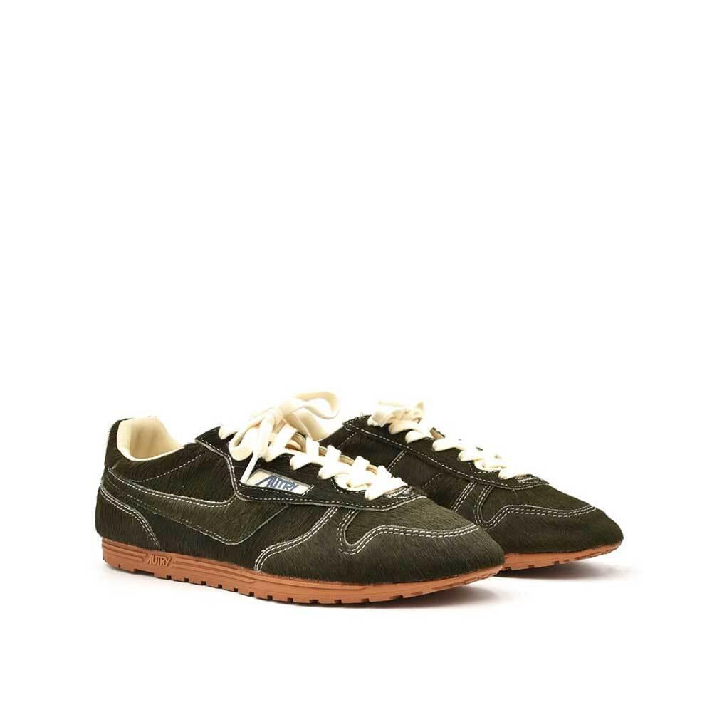 AUTRY Windspin Pony Skin Low Top Sneakers Women