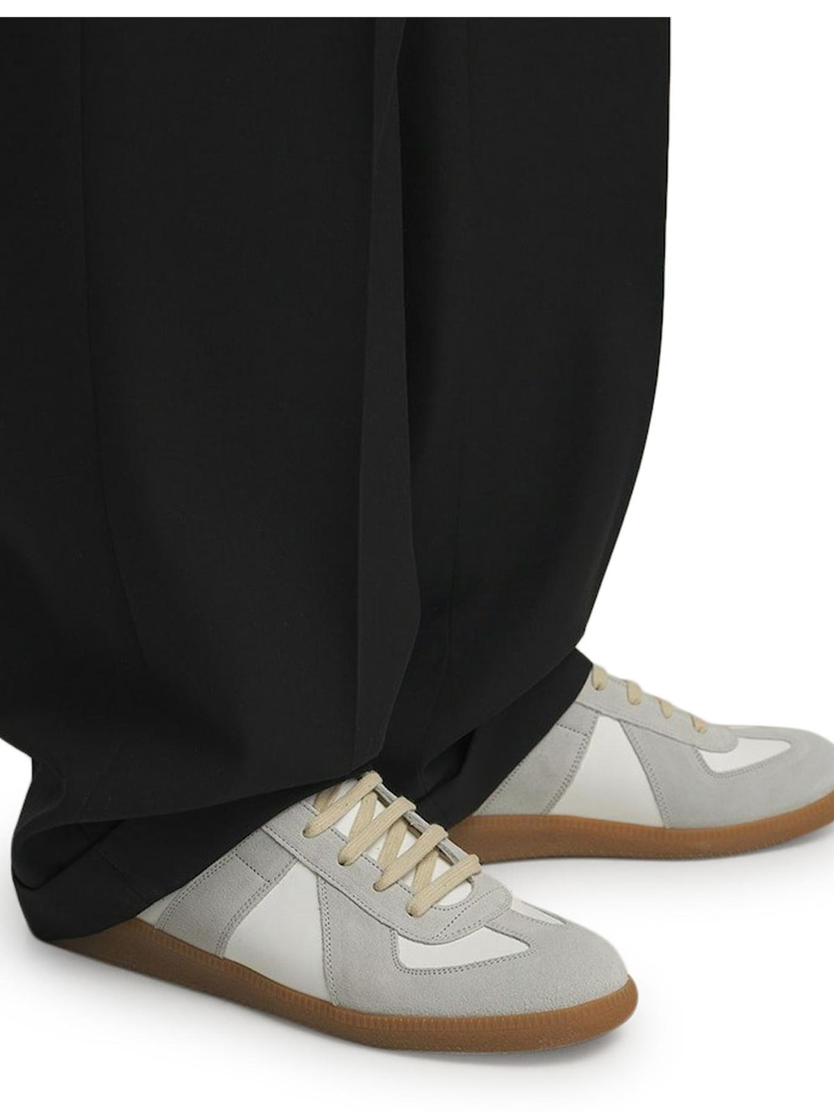 Maison Margiela Dirty White Low-Top Sneakers