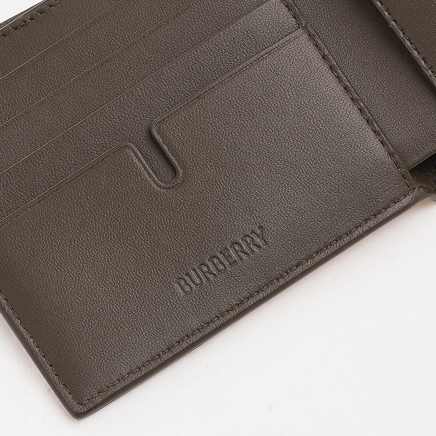 BURBERRY Men’s Check Bifold Wallet