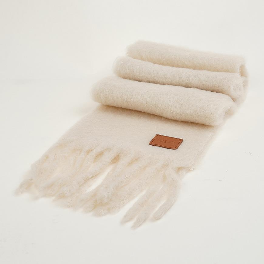 LOEWE Women’s Anagram Patch Scarf Muffler Ivory Wool