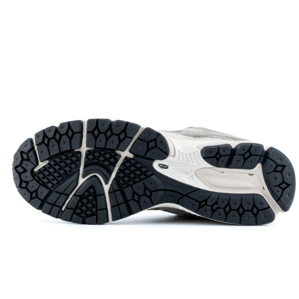 Nike Gray 2002R Low-Top Sneakers