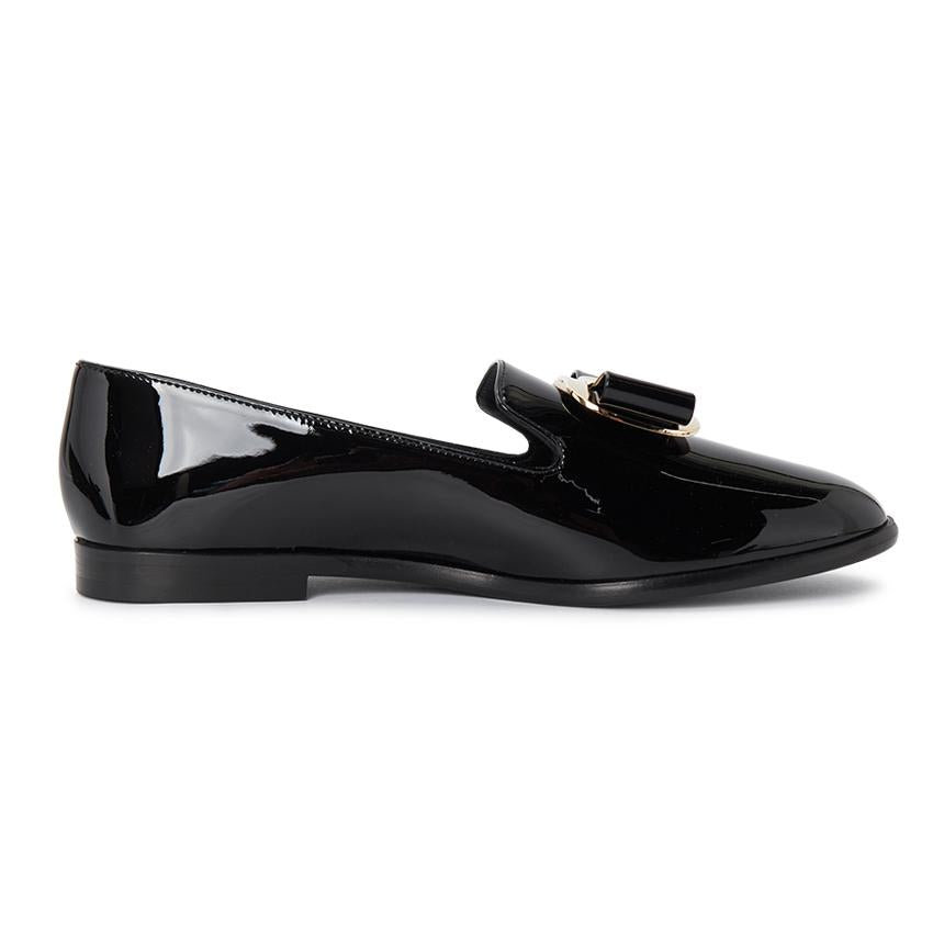 Ferragamo Vara Bow Leather Loafers Black Women C Width 0768944