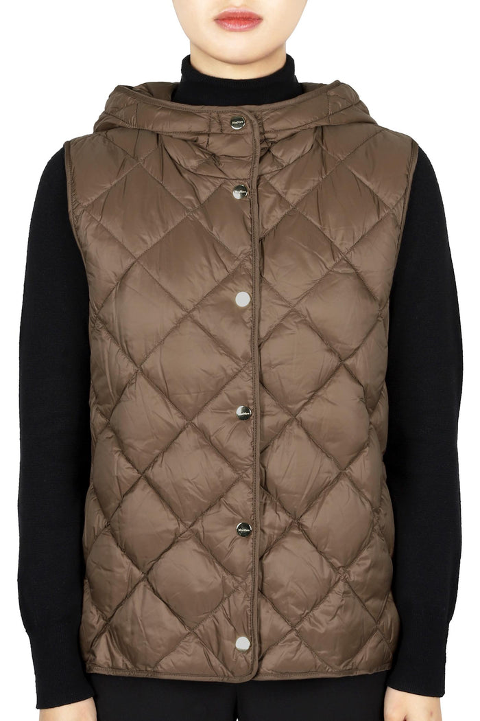 Max Mara The Cube Treffa Quilted Puffer Vest Camel 2429296035600 027