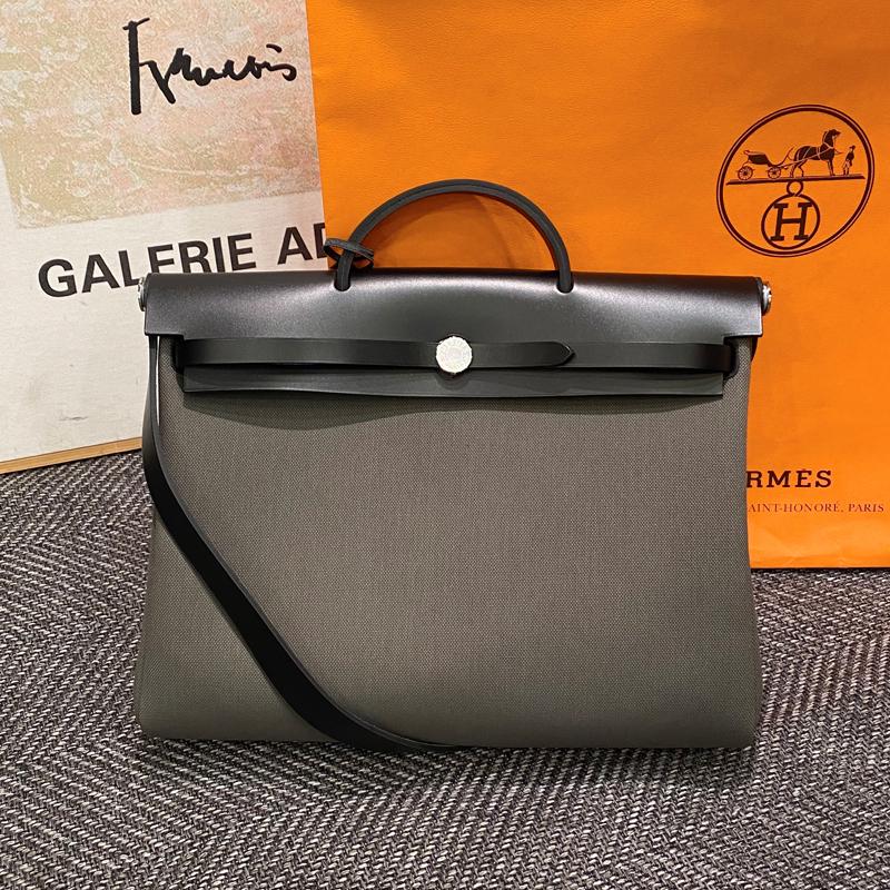 HERMES Khaki Canvas Herbag 39 Shoulder Tote Messenger Bag Silver Hardware