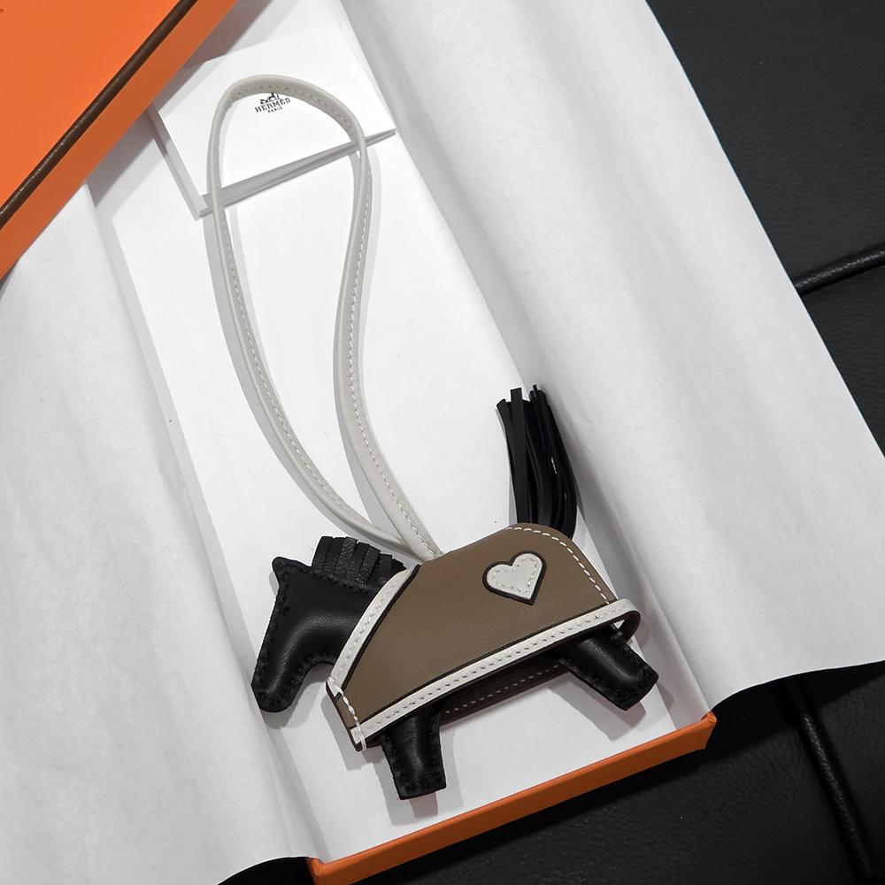 HERMES Rodeo PM Charm Etoupe Lambskin Keyring Unisex