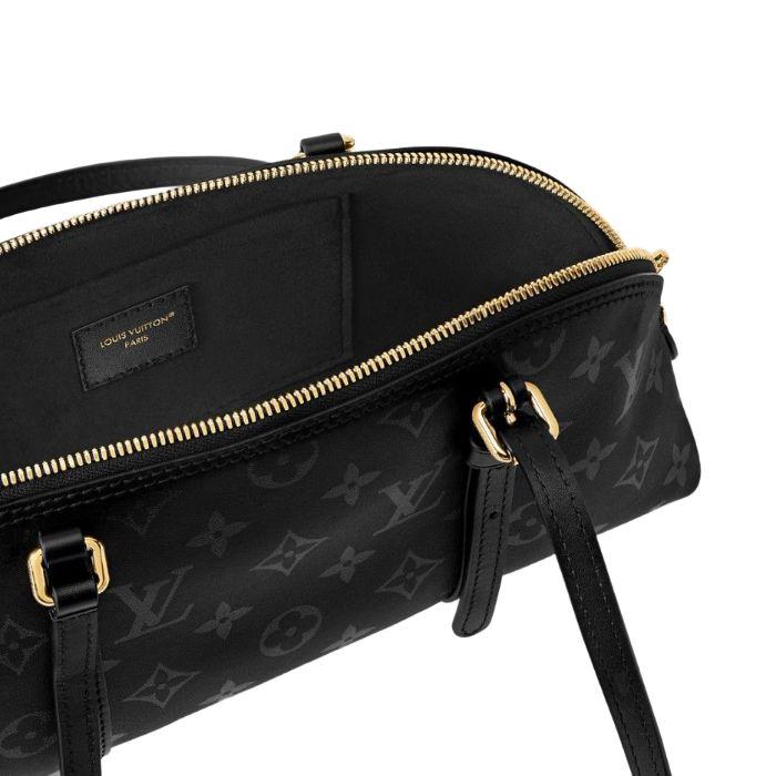 Louis Vuitton Squire EW NV Leather Shoulder Bag
