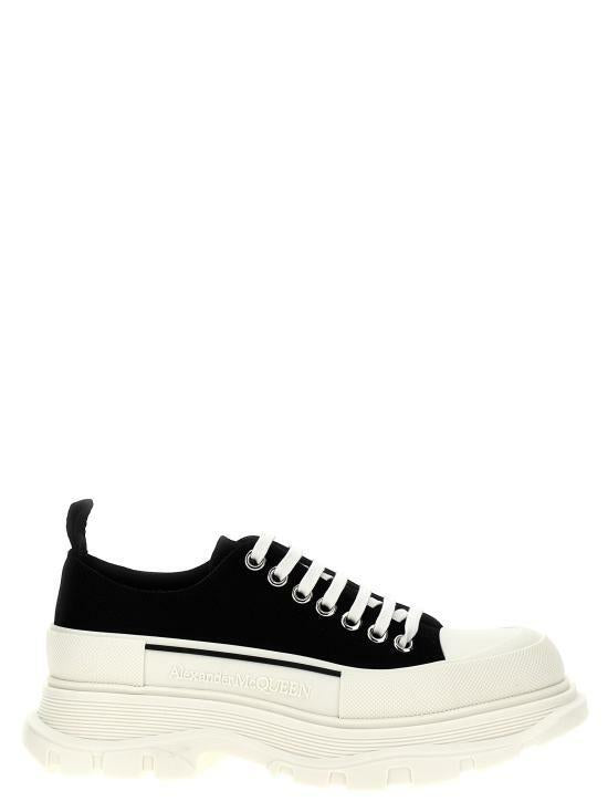 Alexander Mcqueen Tread Slick Lace-Up Low-Top Sneakers Black