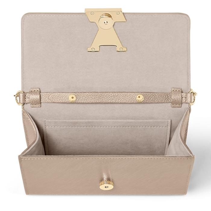 Louis Vuitton Pochette Louise Shoulder Bag M12789
