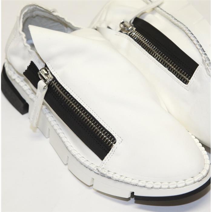 Cinzia Araia Soft Leather Zip Slip-On Low Top Sneakers