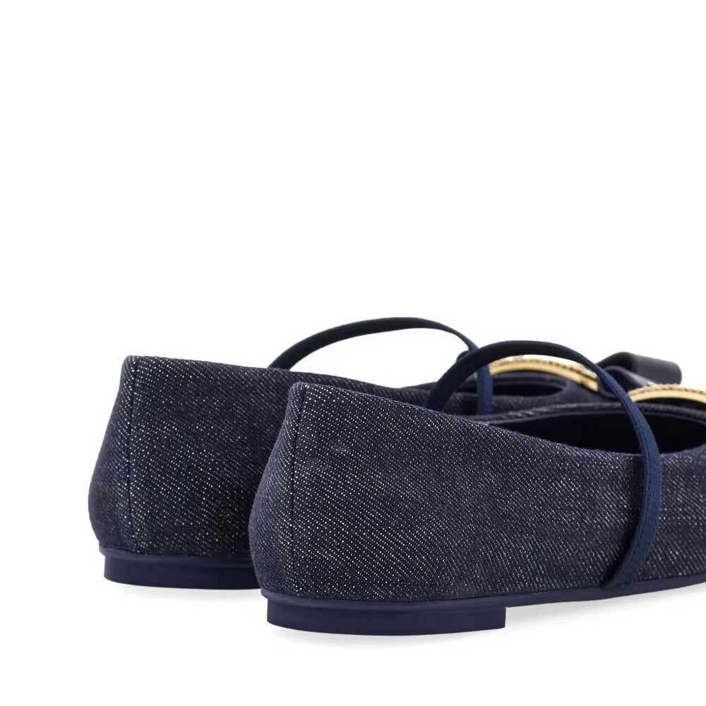 Ferragamo New Vara Plate Women’s Flat Shoes 01J182 777430
