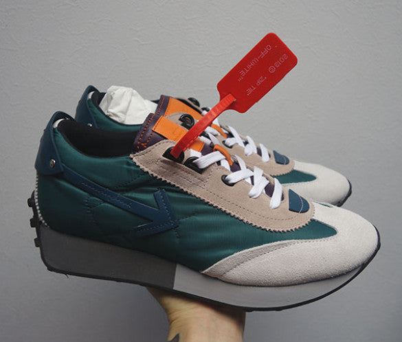 OFF WHITE Light Blue Vintage Arrow Running Low-Top Sneakers