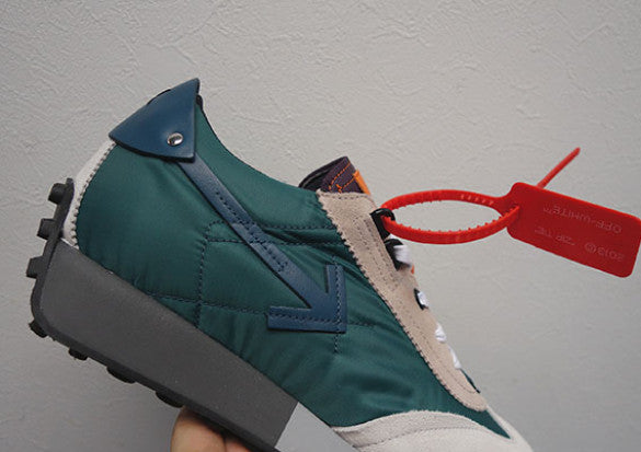 OFF WHITE Light Blue Vintage Arrow Running Low-Top Sneakers
