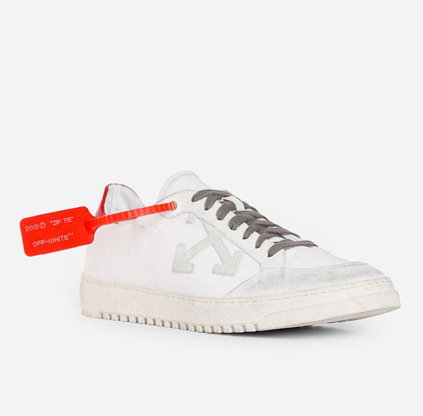 OFF WHITE White Red Arrow Low-Top Sneakers