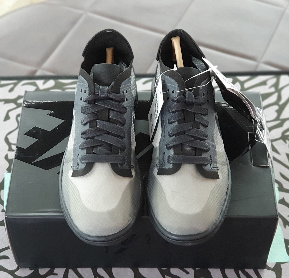 Nike CDG x Nike Dunk Low Sneakers Black White Leather
