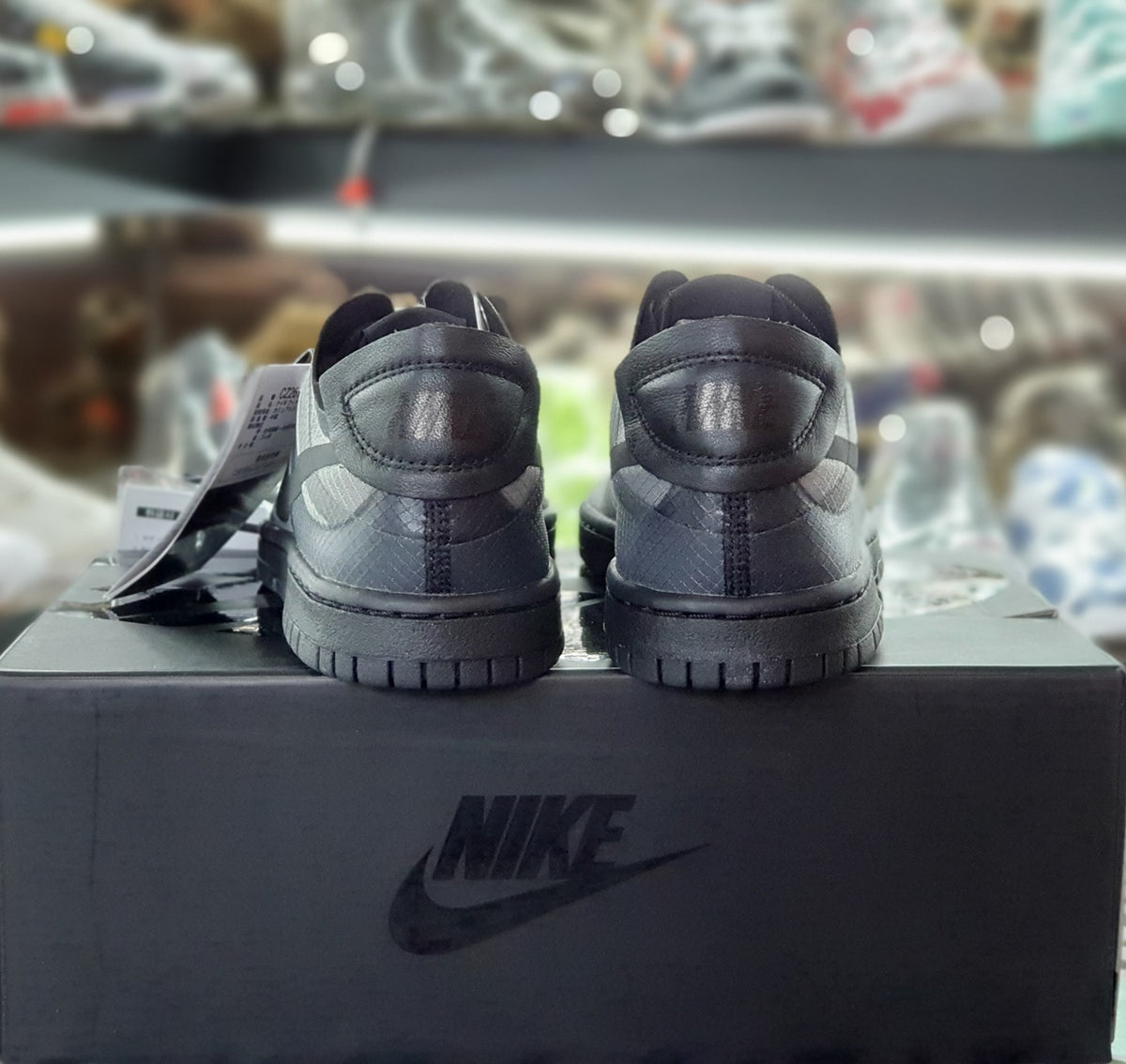 Nike CDG x Nike Dunk Low Sneakers Black White Leather