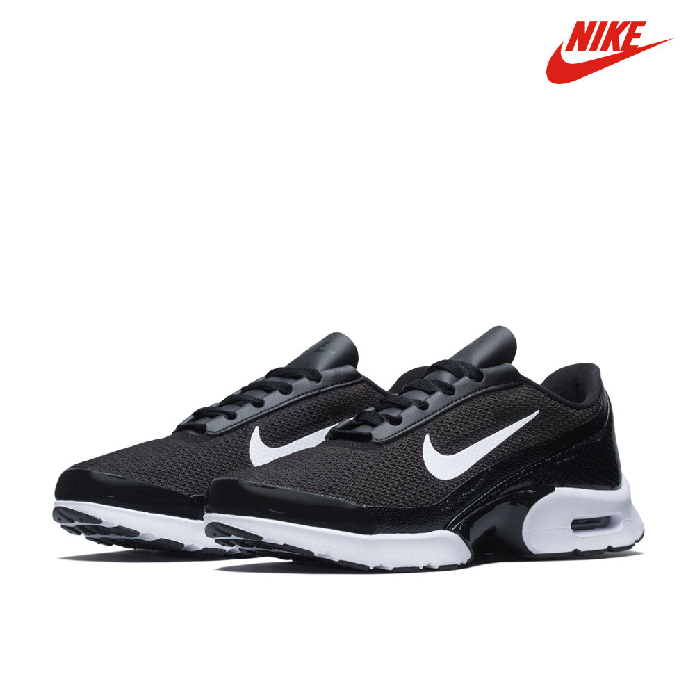 Nike Air Max Jewell Low Top Sneakers 896194 012