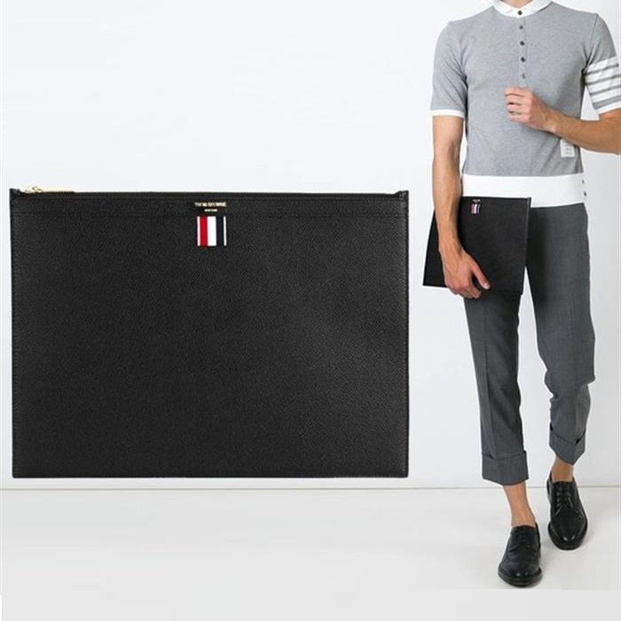 THOM BROWNE Pebble Leather Tricolor Stripe Clutch Bag Black