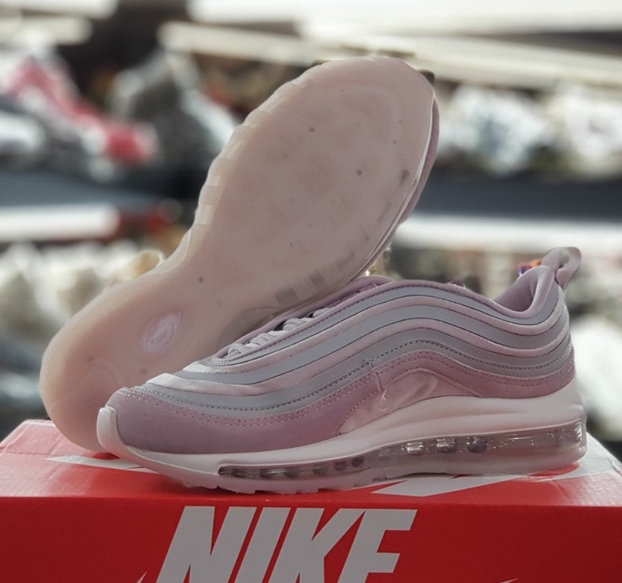 Nike Air Max 97 Ultra Particle Rose Women’s Low-Top Sneakers