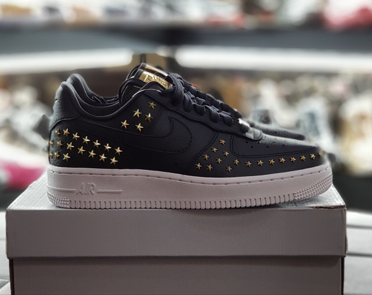 Nike Air Force 1 Low Star Studded Women’s Sneakers