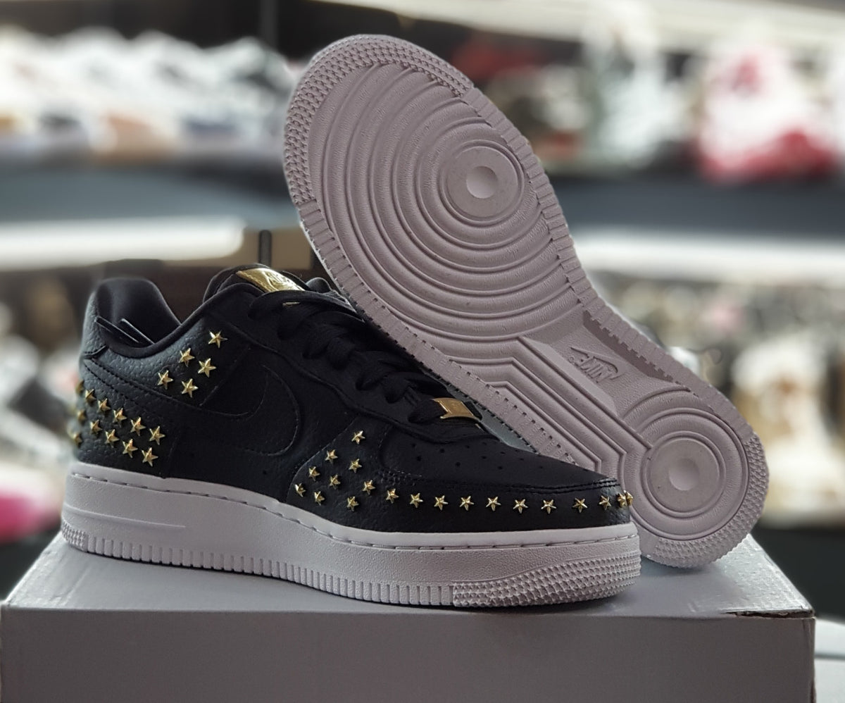 Nike Air Force 1 Low Star Studded Women’s Sneakers